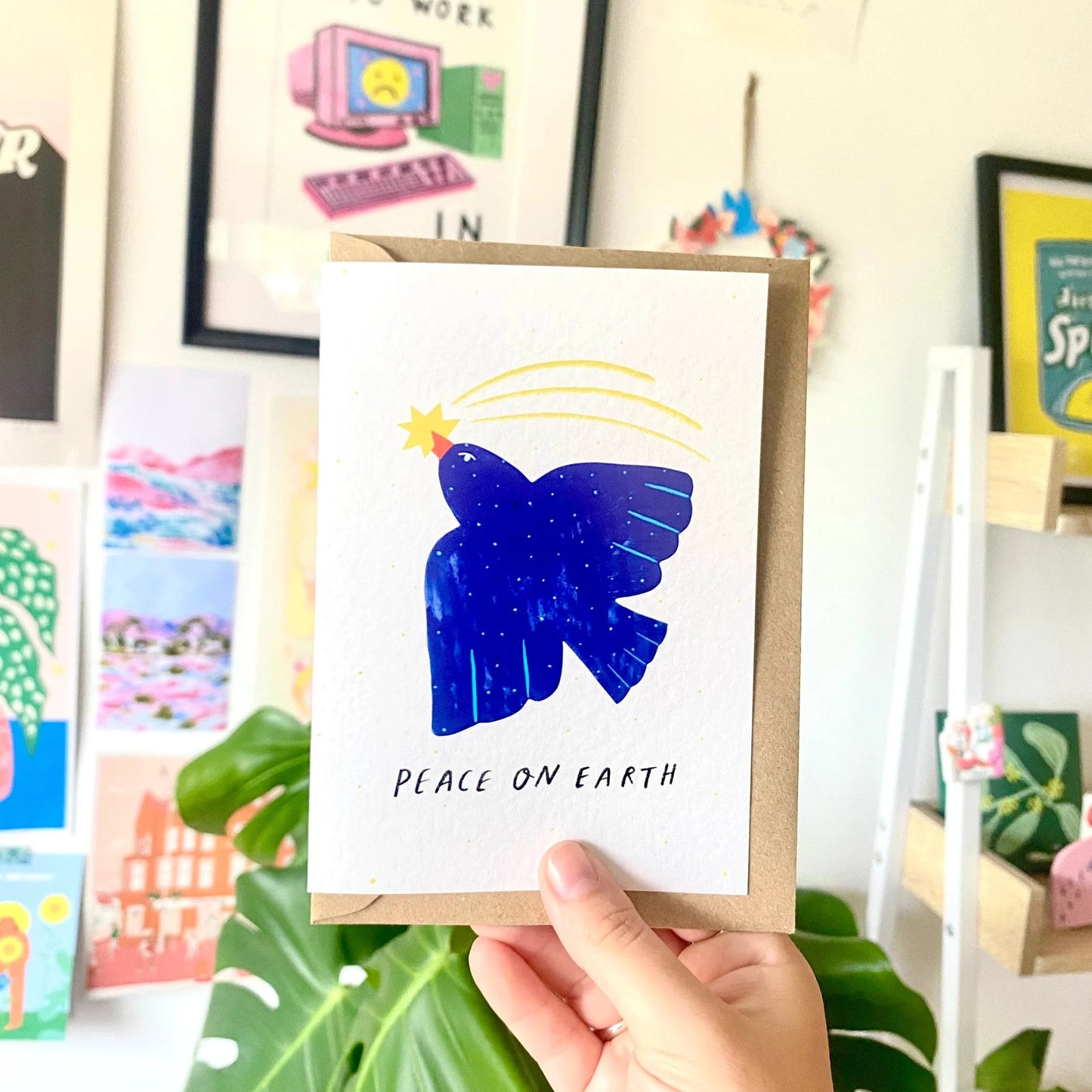 Peace on Earth Greetings Card | Xmas Festive Merry Bright Seasons Greetings Holiday